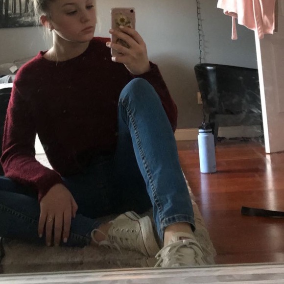 Basic sweater. - Picture 1 of 1